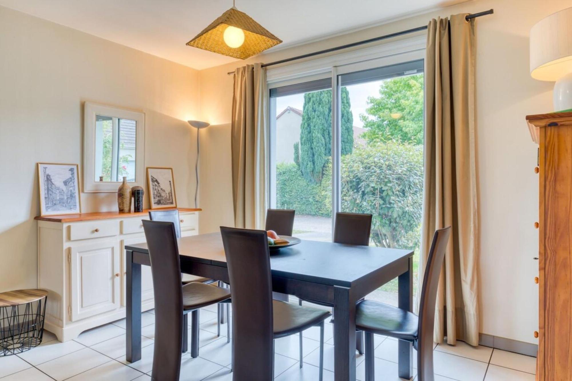 Hébergement de vacances L'olivier Charmante Maison Avec Parking Et Jardin *